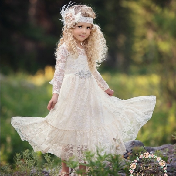 White Lace Flower Girl Dress (Fits Up To 3T) - Picture 2 of 10